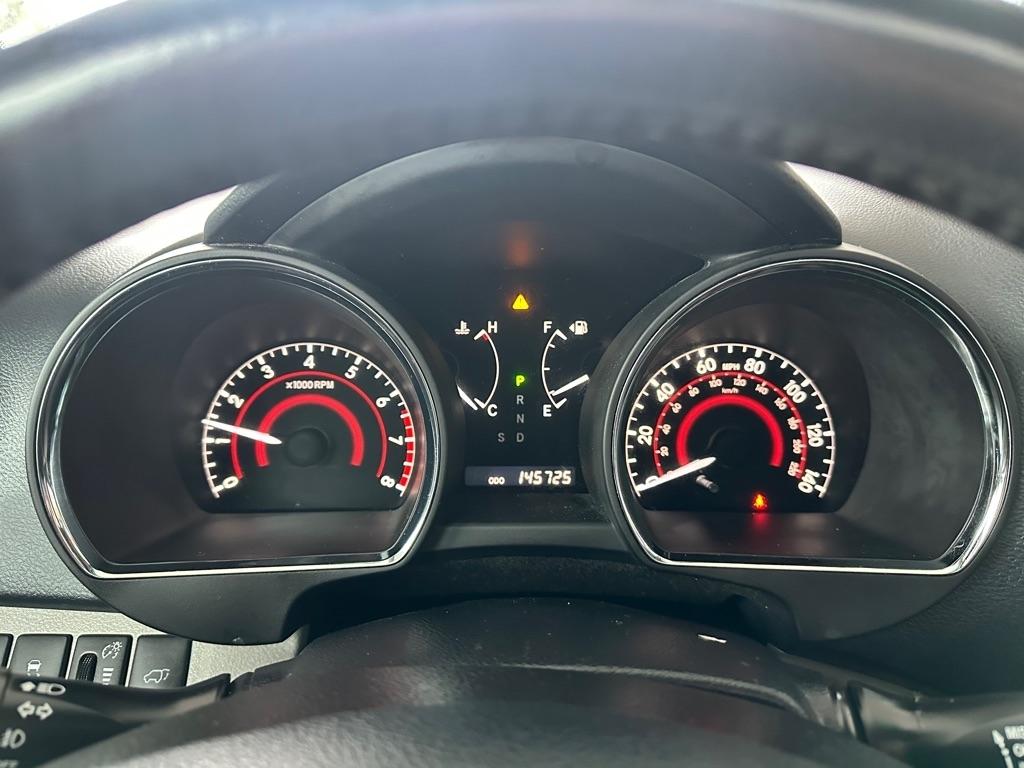 Toyota Highlander Limited 2WD 2013