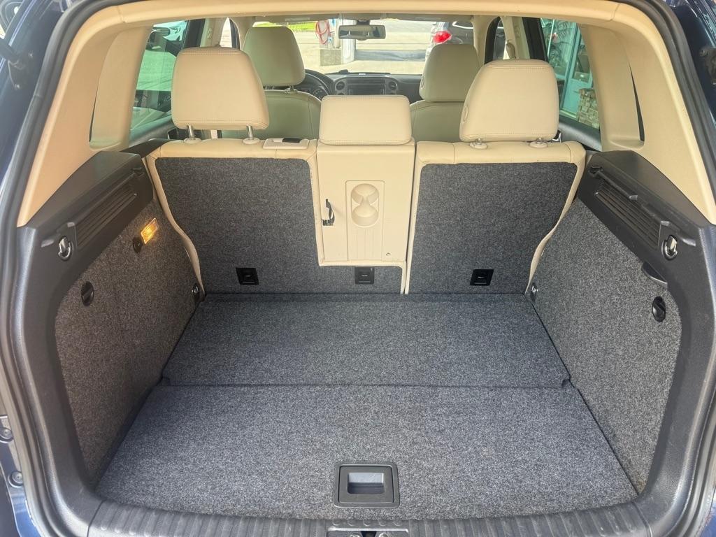 Volkswagen Tiguan S 4Motion 2012