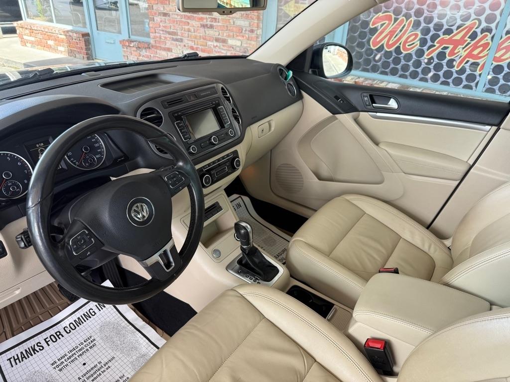 Volkswagen Tiguan S 4Motion 2012