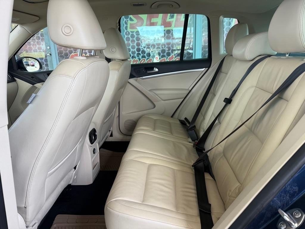 Volkswagen Tiguan S 4Motion 2012