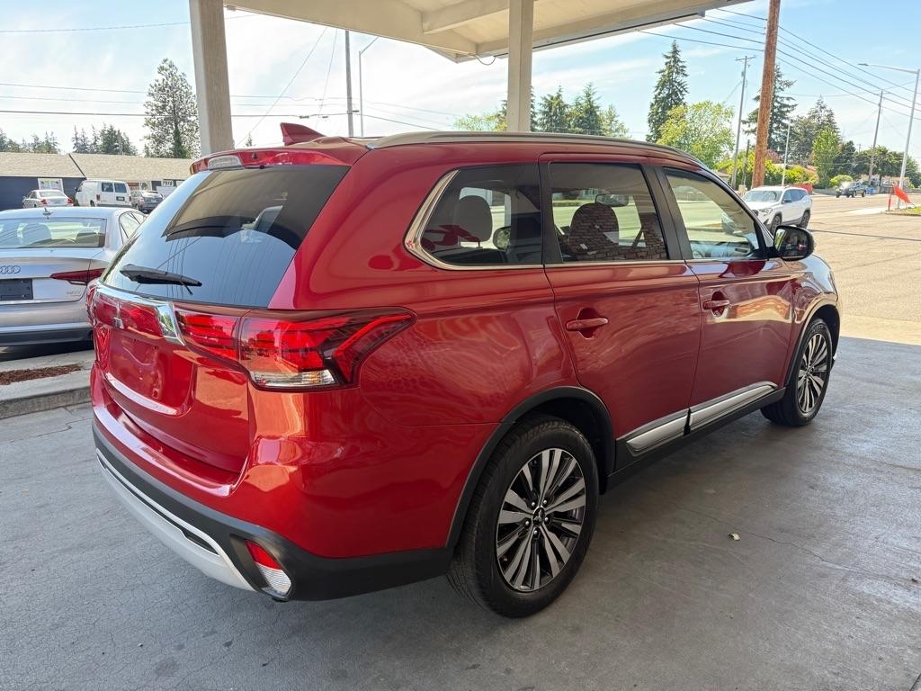Mitsubishi Outlander SE 2WD 2019