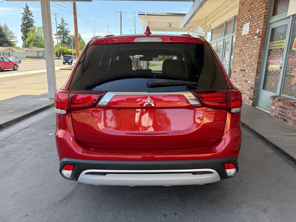 Mitsubishi Outlander SE 2WD 2019
