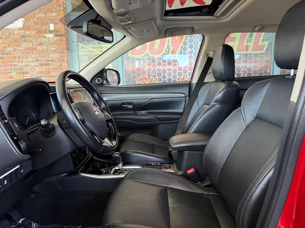 Mitsubishi Outlander SE 2WD 2019