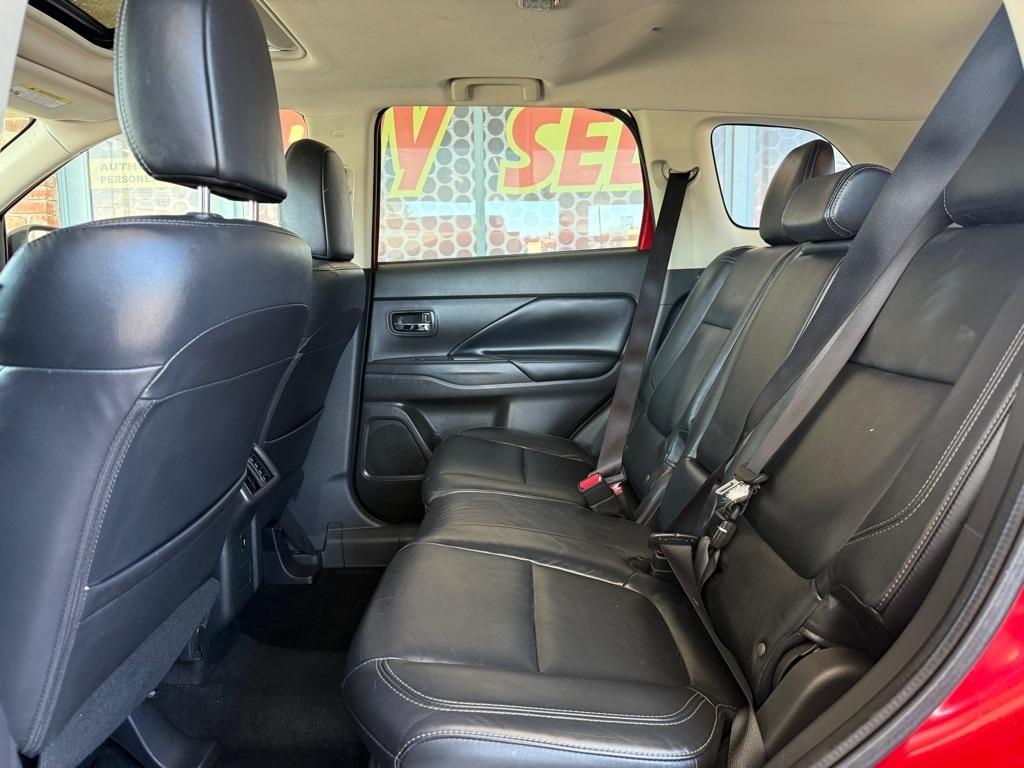 Mitsubishi Outlander SE 2WD 2019