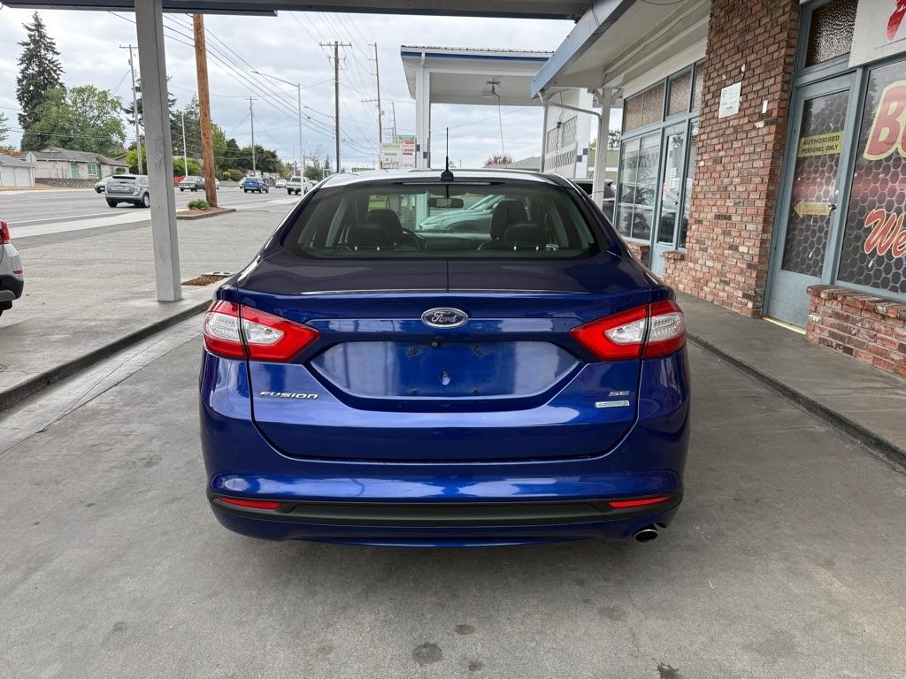 Ford Fusion SE 2015