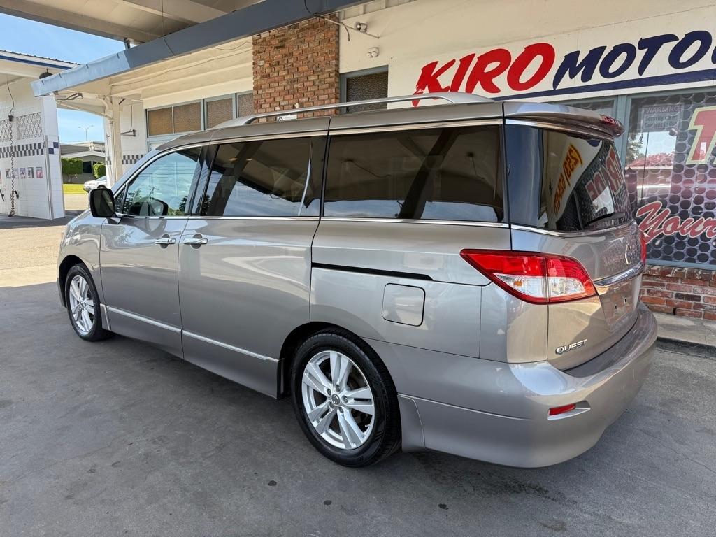 Nissan Quest 3.5 S 2012