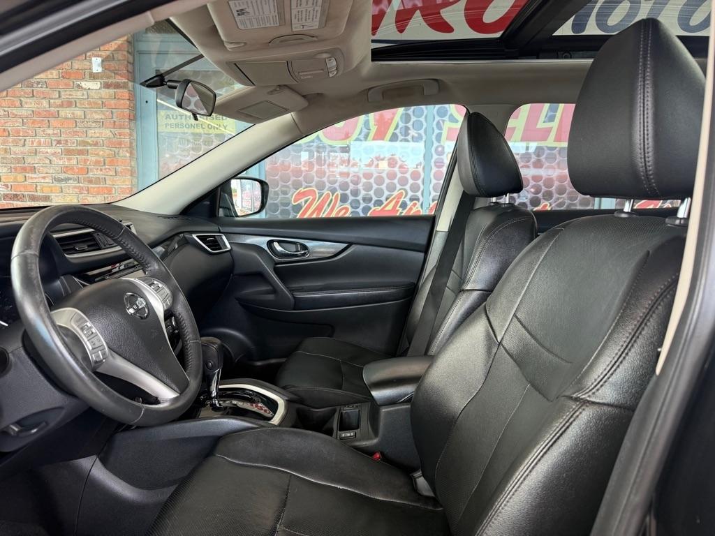 Nissan Rogue  2016