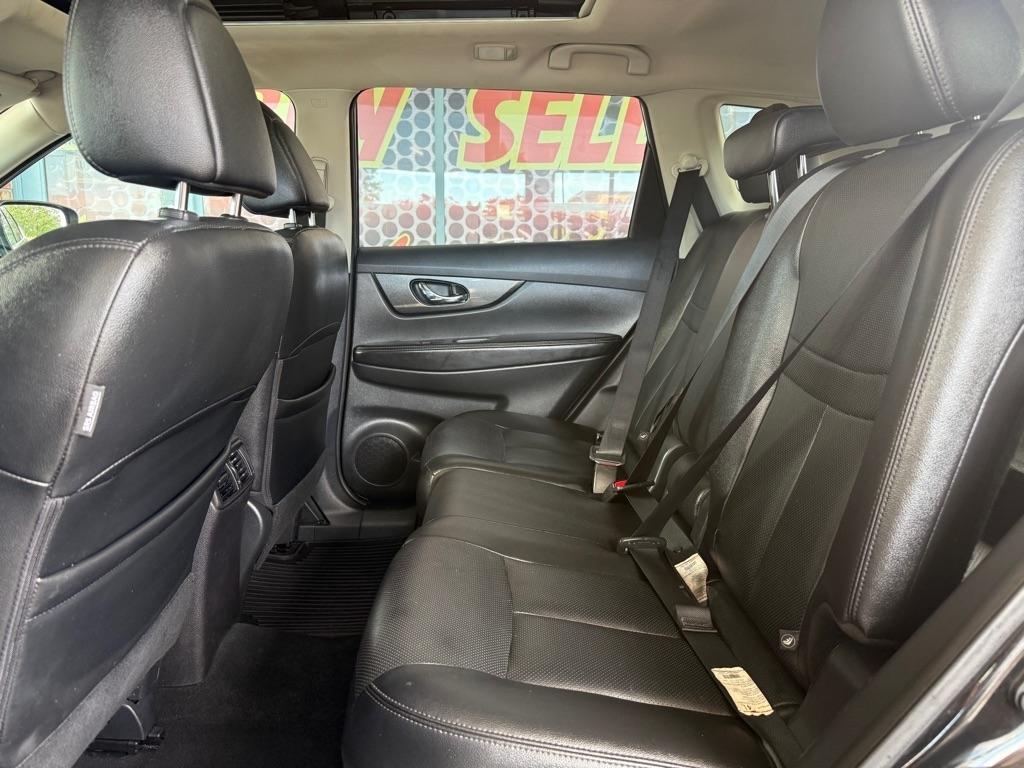 Nissan Rogue  2016