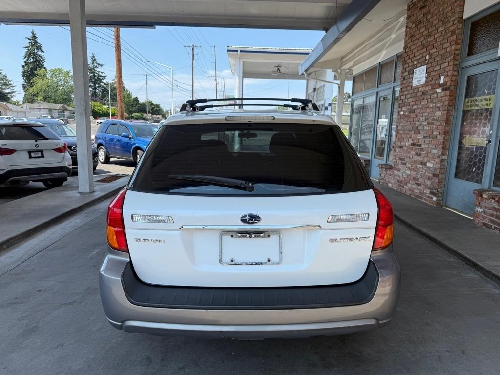 Subaru Legacy  2005