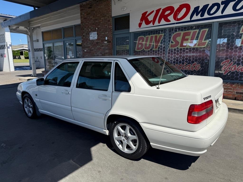 Volvo S70 Base 2000