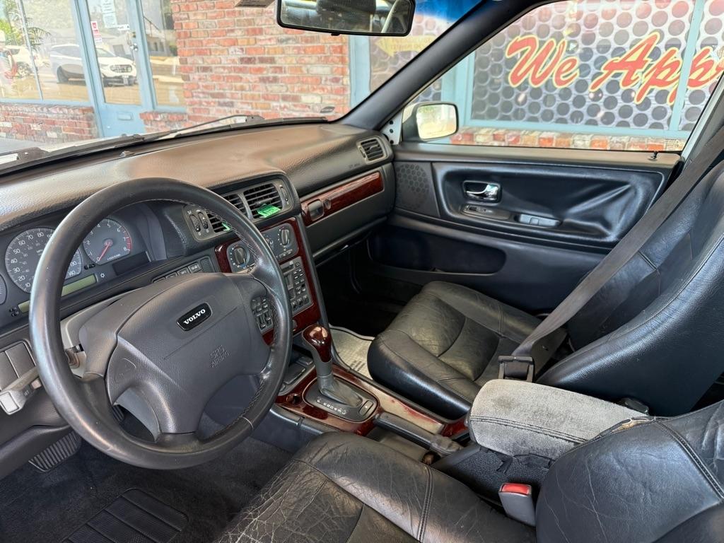 Volvo S70 Base 2000