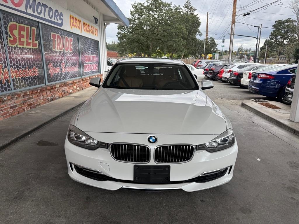 BMW 3-Series 328i Sedan 2013