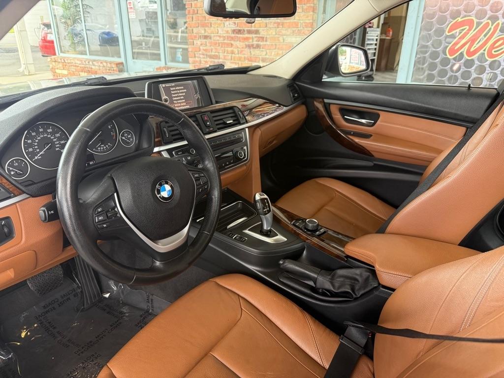 BMW 3-Series 328i Sedan 2013