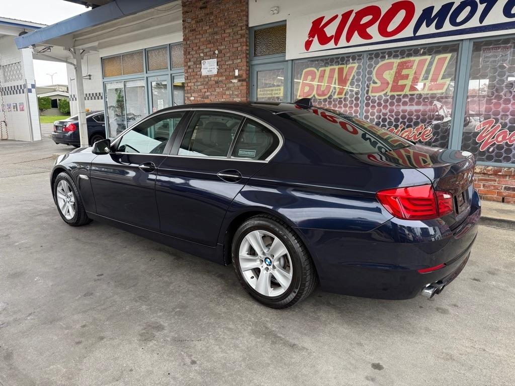 BMW 5-Series 528i 2012
