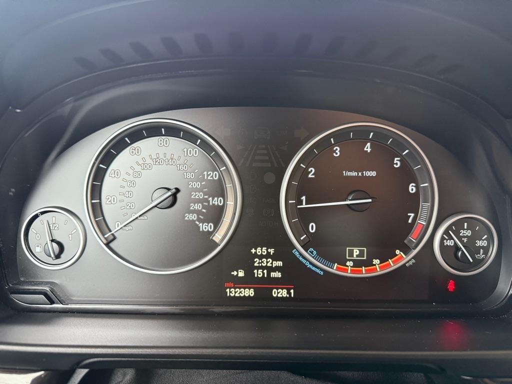 BMW 5-Series 528i 2012