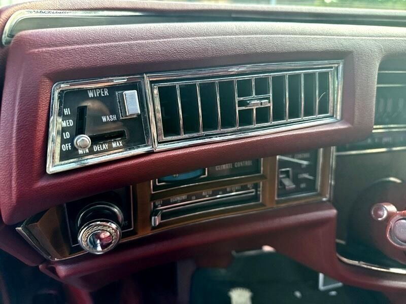 Cadillac Eldorado  1975