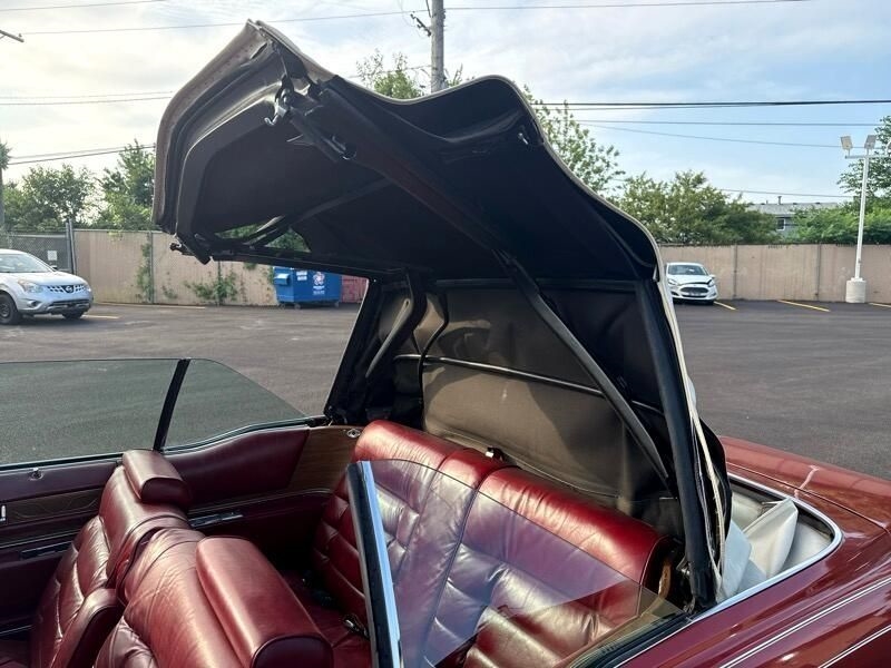 Cadillac Eldorado  1975