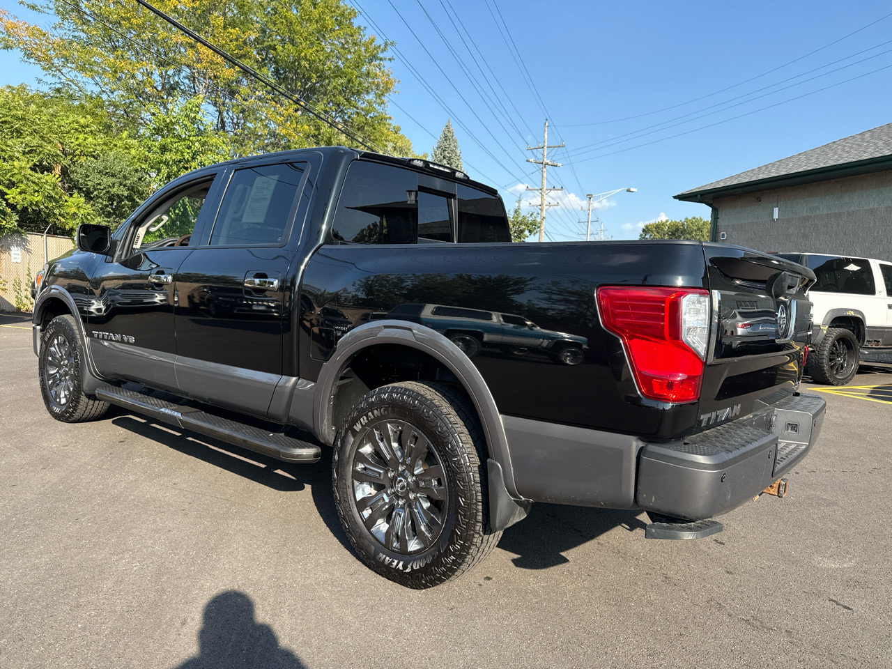 Nissan Titan PRO-4X Crew Cab 4WD 2018