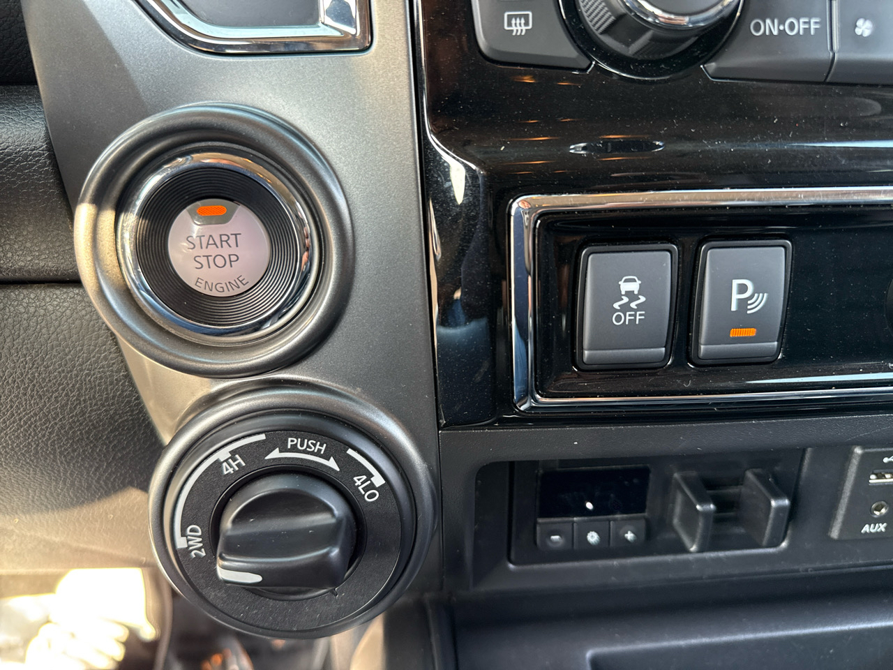 Nissan Titan PRO-4X Crew Cab 4WD 2018