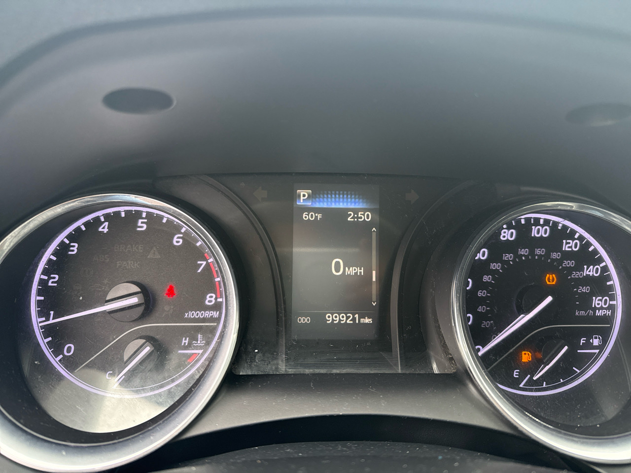 Toyota Camry SE 2020