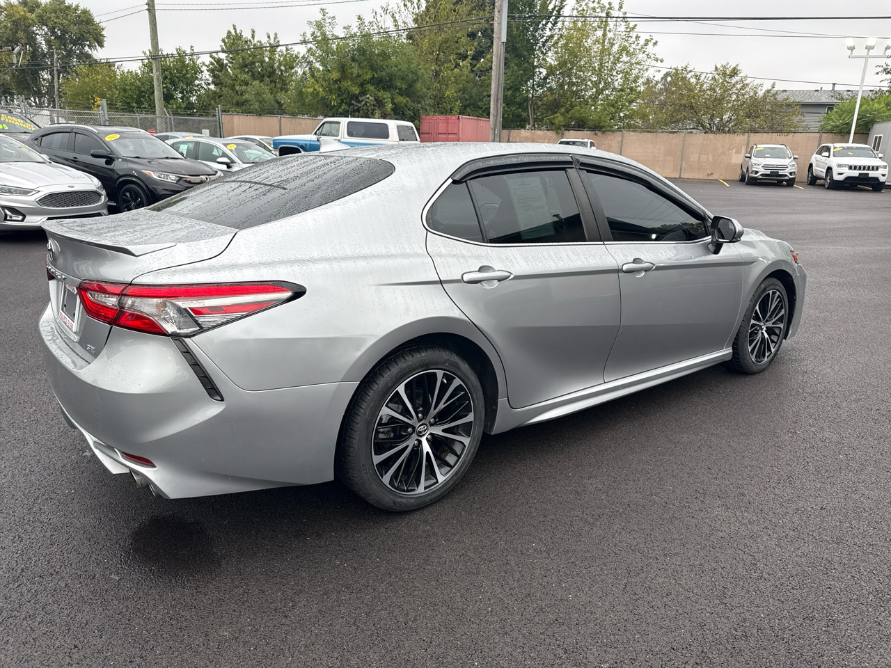 Toyota Camry XLE 2019