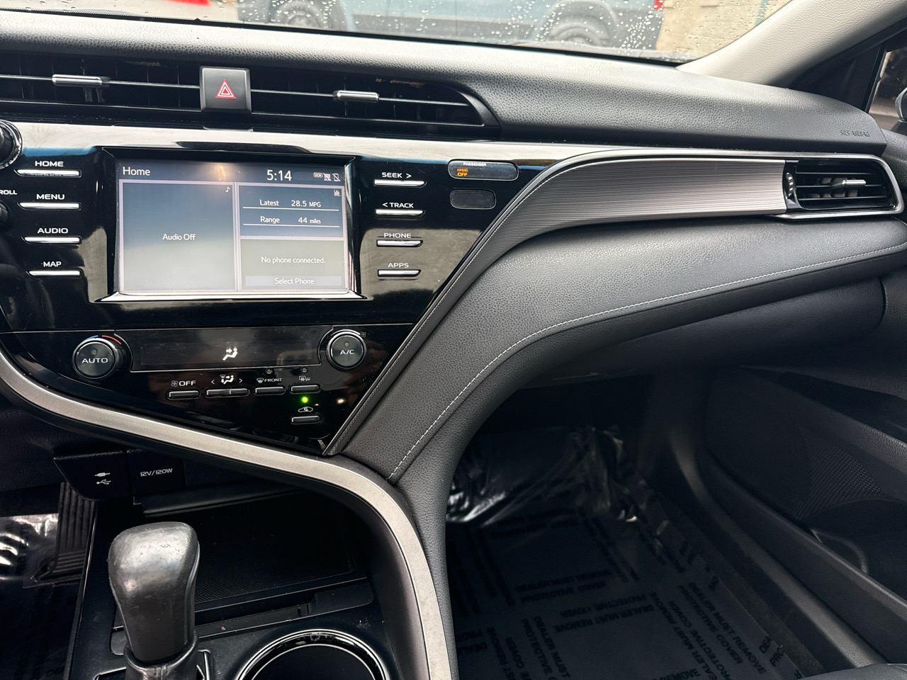 Toyota Camry XLE 2019
