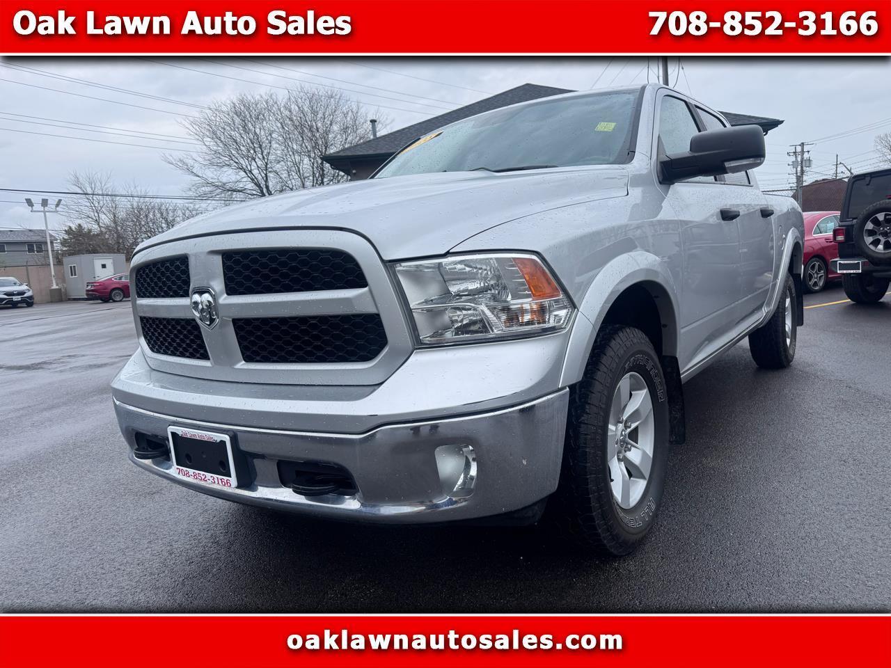 2016 RAM 1500 SLT Crew Cab SWB 4WD