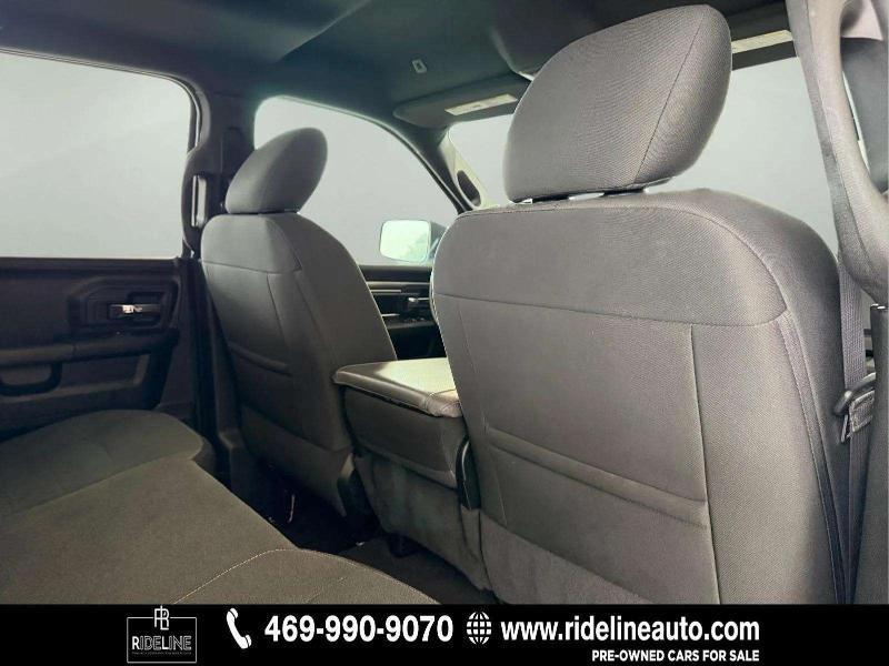 RAM 1500 Classic Warlock 4x2 Crew Cab 5'7" Box 2021