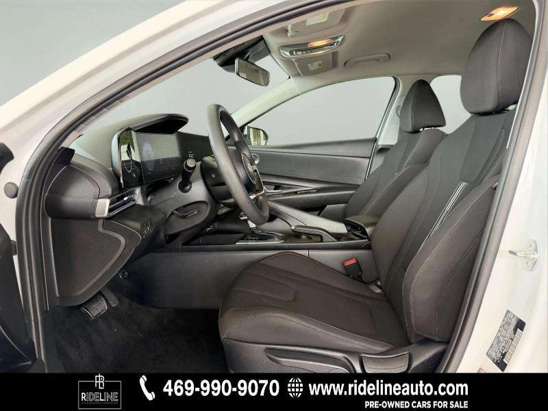 Hyundai Elantra SEL 2024