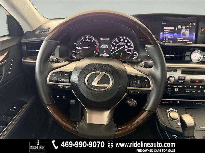 Lexus ES 350 Sedan 2016
