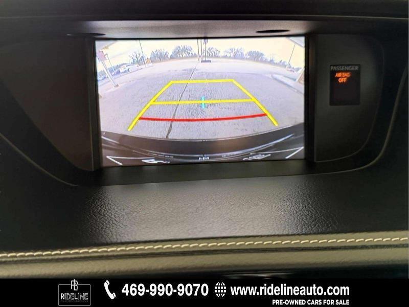 Lexus ES 350 Sedan 2016