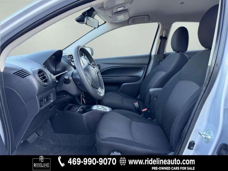 Mitsubishi Mirage ES CVT 2024