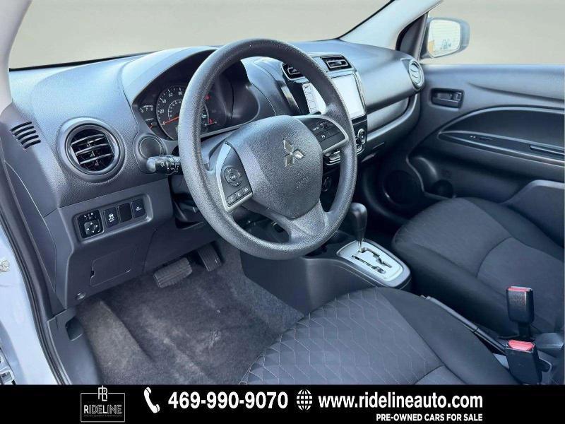 Mitsubishi Mirage ES CVT 2024