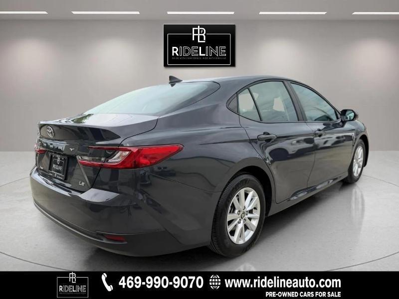 Toyota Camry Hybrid LE 2025