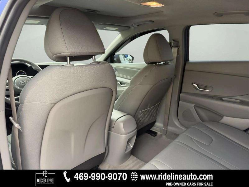 Hyundai Elantra SEL 2024