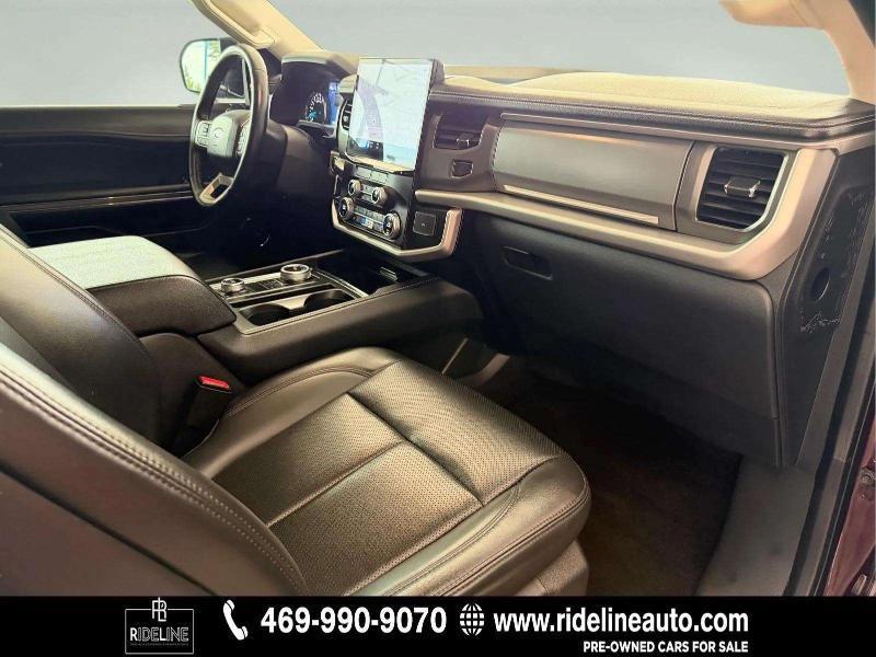 Ford Expedition XLT 4WD 2023