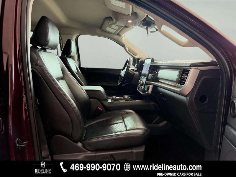 Ford Expedition XLT 4WD 2023