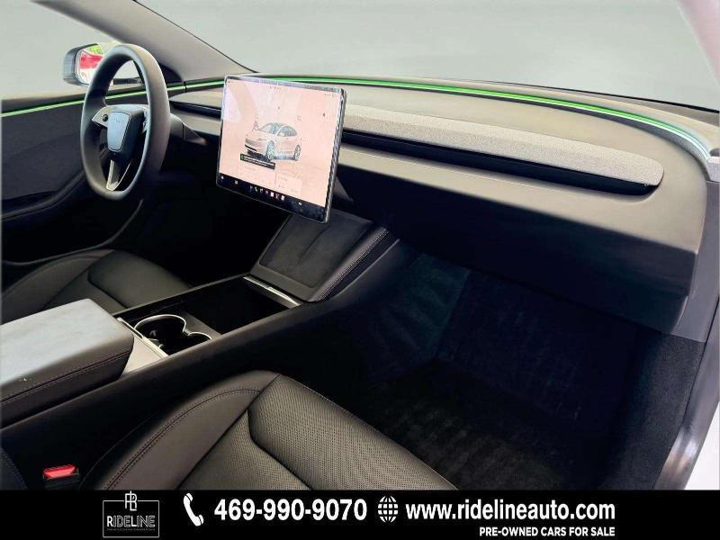 Tesla Model 3 Base 2024