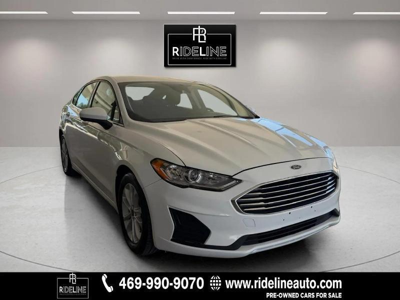 2020 Ford Fusion SE