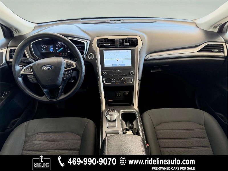 Ford Fusion SE 2020