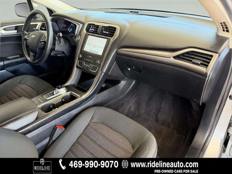 Ford Fusion SE 2020