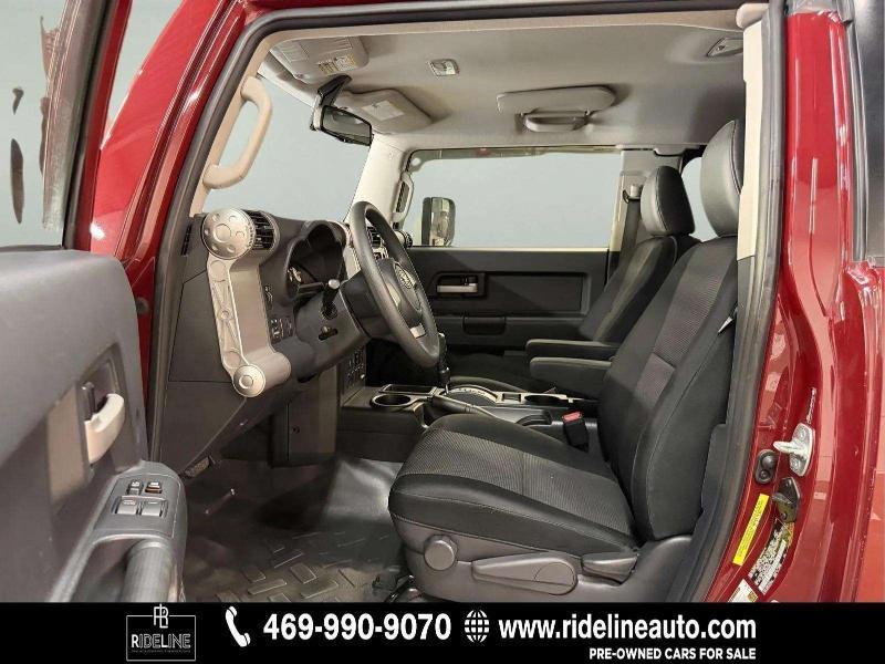 Toyota FJ Cruiser 2WD 2010