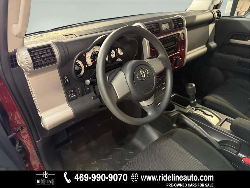 Toyota FJ Cruiser 2WD 2010
