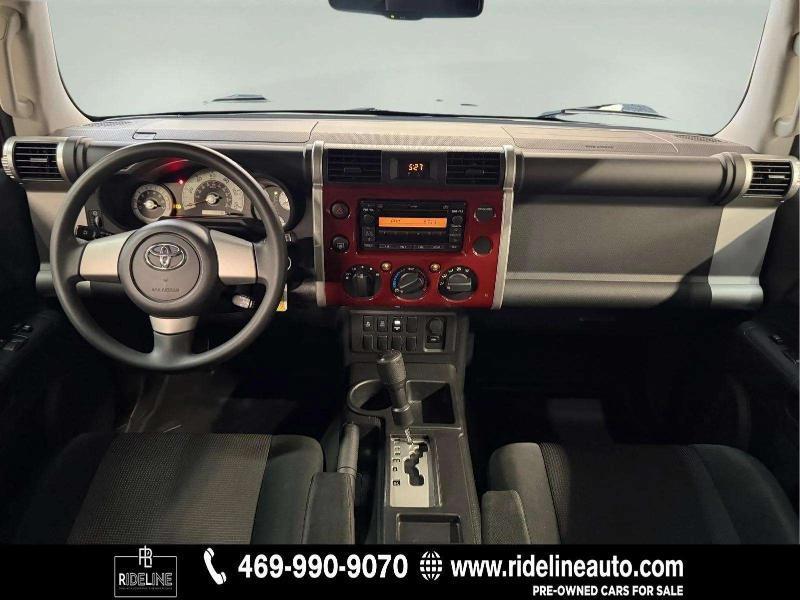 Toyota FJ Cruiser 2WD 2010