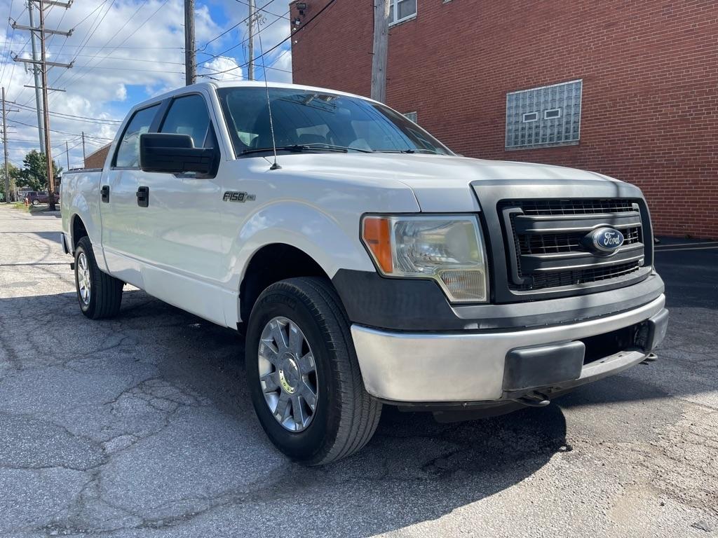 2013 Ford F-150 XL SuperCrew 5.5-ft. Bed 4WD