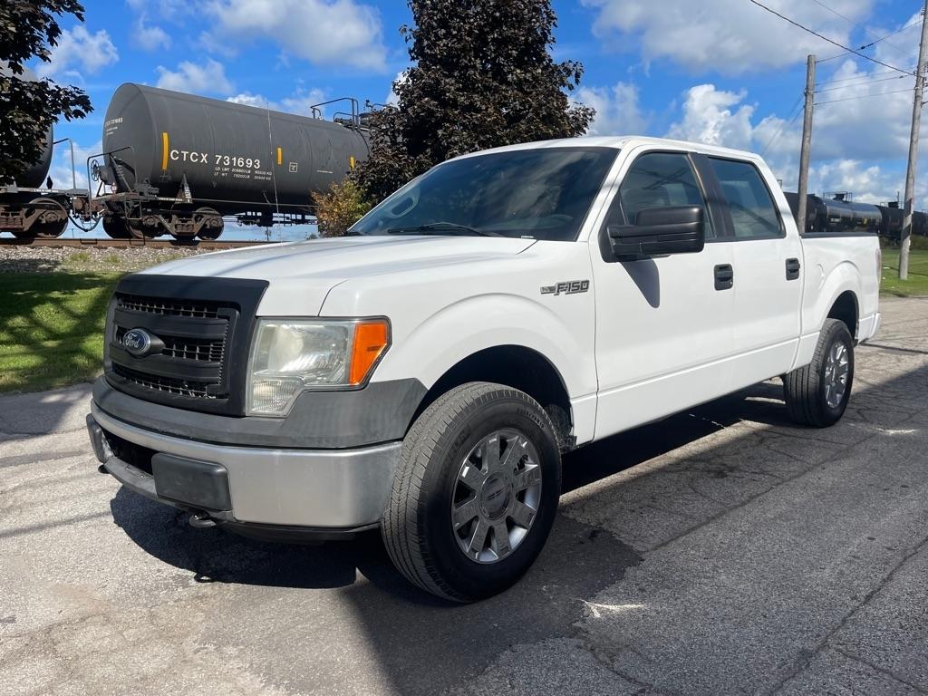 Ford F-150 XL SuperCrew 5.5-ft. Bed 4WD 2013
