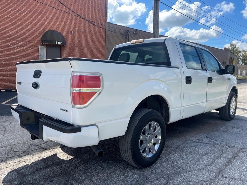 Ford F-150 XL SuperCrew 5.5-ft. Bed 4WD 2013