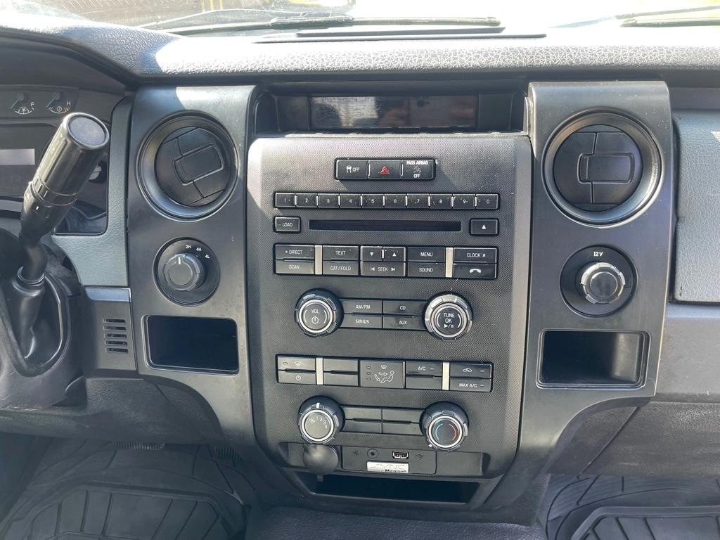 Ford F-150 XL SuperCrew 5.5-ft. Bed 4WD 2013
