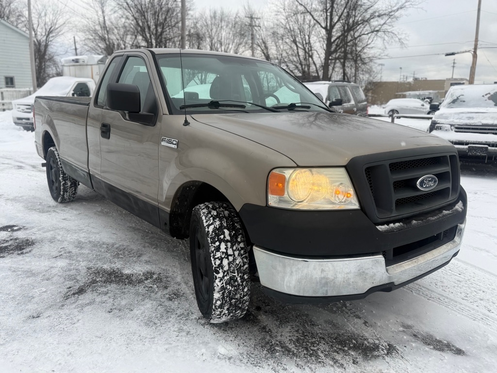 Ford F-150 STX 2WD 2005