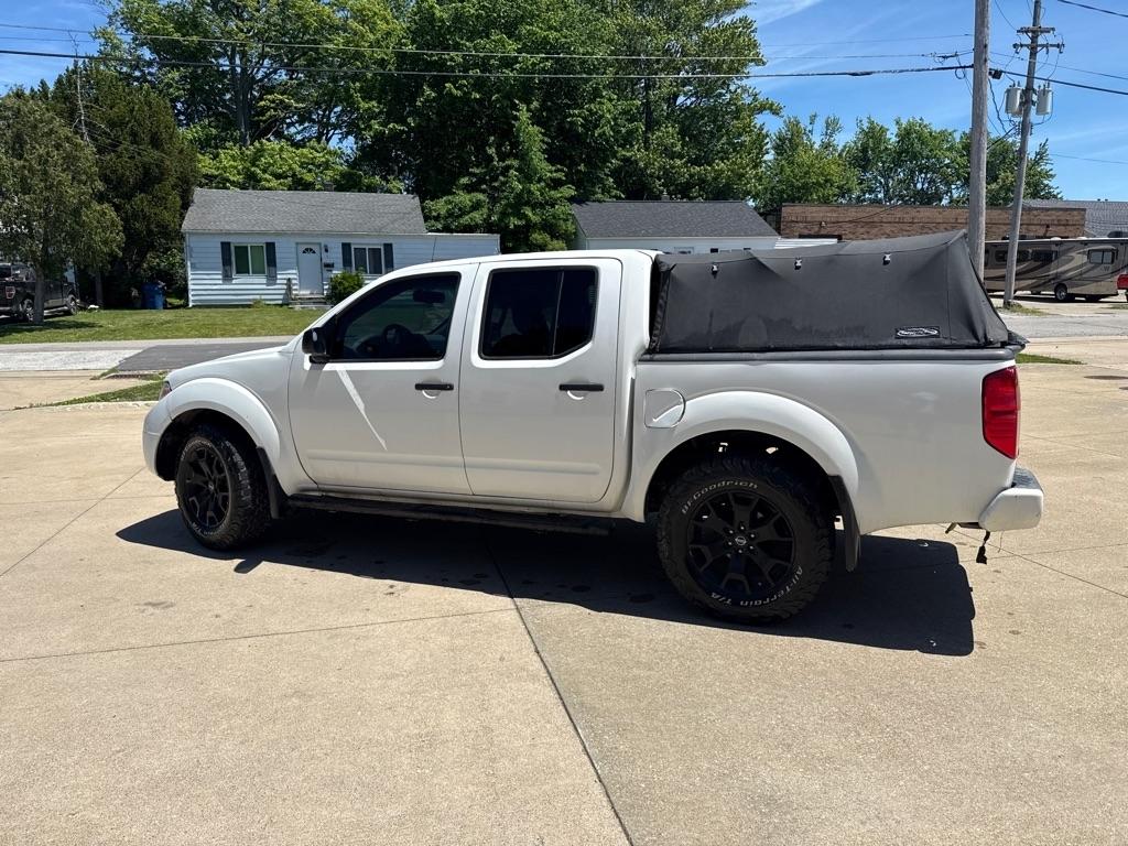 Nissan Frontier SL Crew Cab 5AT 4WD 2019